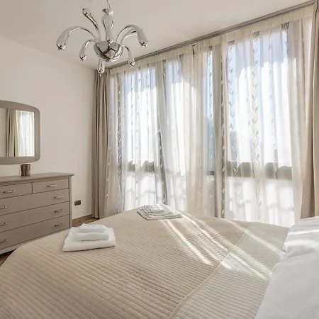 Casa Sofia メナッジョ